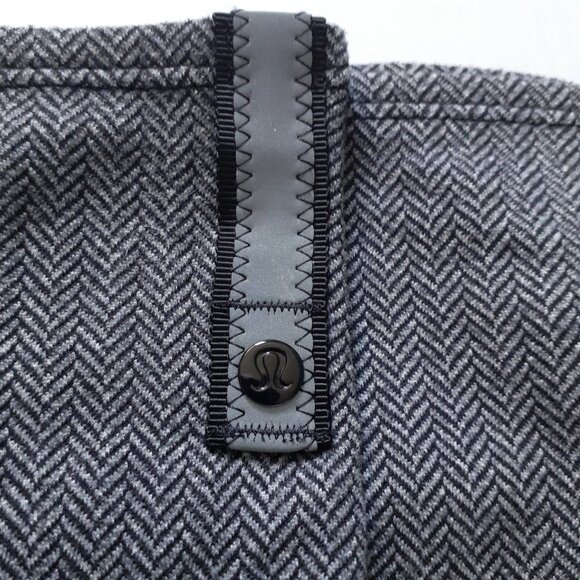 Lululemon Vinyasa Scarf Heathered Herringbone Heathered Slate Black - Picture 2 of 6
